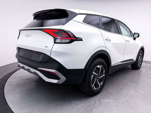 Used 2023 Kia Sportage LX image 10