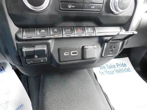 Used 2023 GMC Sierra 1500 Pro w/ Graphite Edition image 39