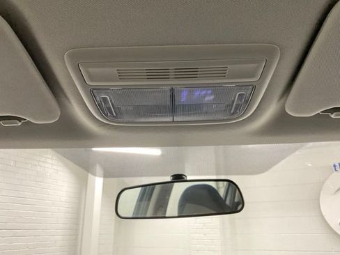 Certified 2022 Honda HR-V LX image 26