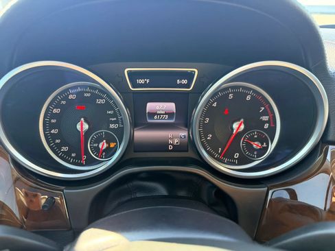 Used 2017 Mercedes-Benz GLE 400 4MATIC image 18