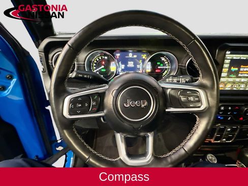 Used 2022 Jeep Wrangler Unlimited Sahara w/ Cold Weather Group image 14