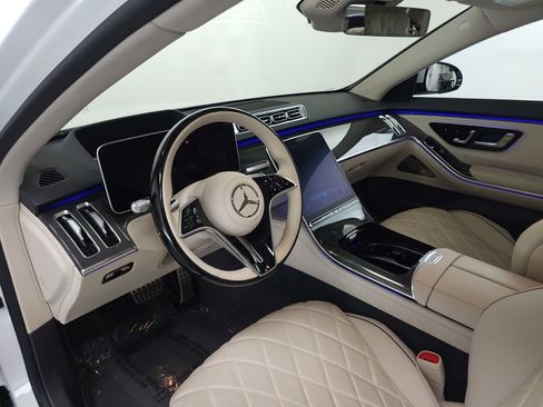 Certified 2025 Mercedes-Benz S 580 4MATIC Sedan image 9