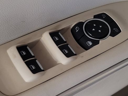 Used 2016 Lincoln MKZ w/ Equipment Group 200A Select FWD image 27