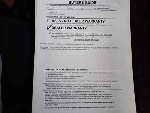 Used 2025 Chevrolet TrailBlazer LT w/ Driver Confidence Package FWD image 35