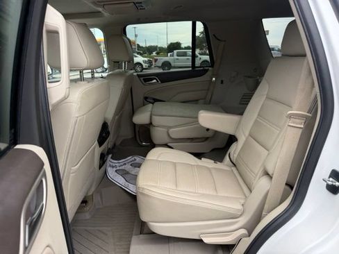 Used 2018 GMC Yukon Denali w/ Denali Ultimate Package AWD/4WD image 17