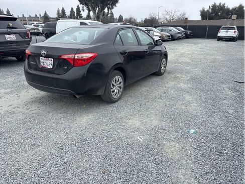 Used 2019 Toyota Corolla LE image 7