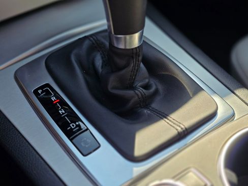 Used 2014 Mercedes-Benz C 250 Sport image 31