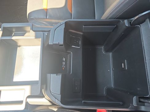 Used 2022 GMC Sierra 1500 AT4 w/ AT4 Preferred Package AWD/4WD image 25