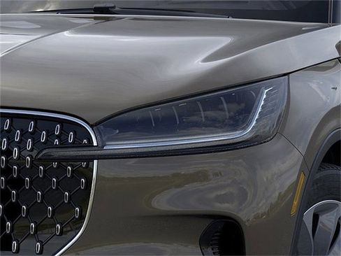 New 2026 Lincoln Aviator AWD image 18