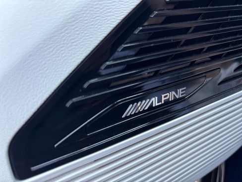 New 2025 Jeep Wagoneer S Limited image 14