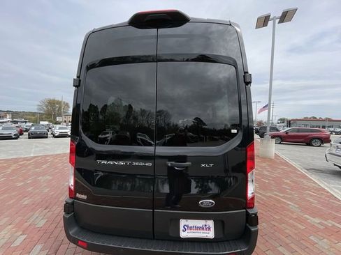 Used 2025 Ford Transit 350 XLT image 27