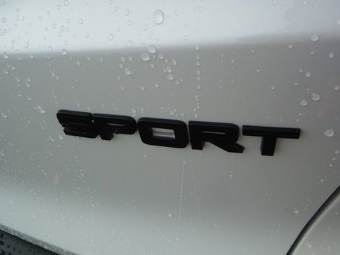 Used 2024 Honda CR-V Sport image 9