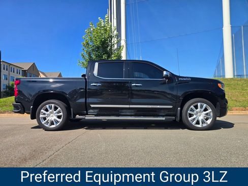 Certified 2025 Chevrolet Silverado 1500 High Country w/ High Country Premium Package AWD/4WD image 2