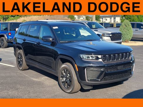 New 2026 Jeep Grand Cherokee L 2WD image 1