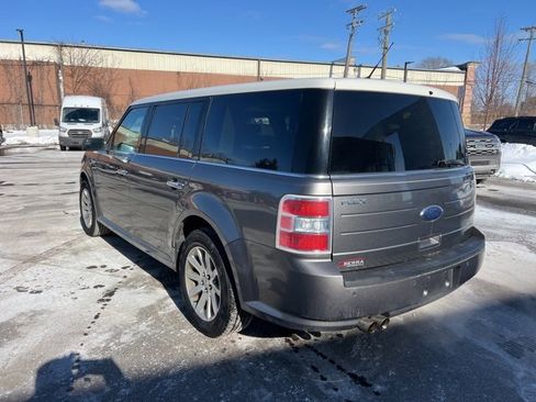 Used 2009 Ford Flex SEL image 7