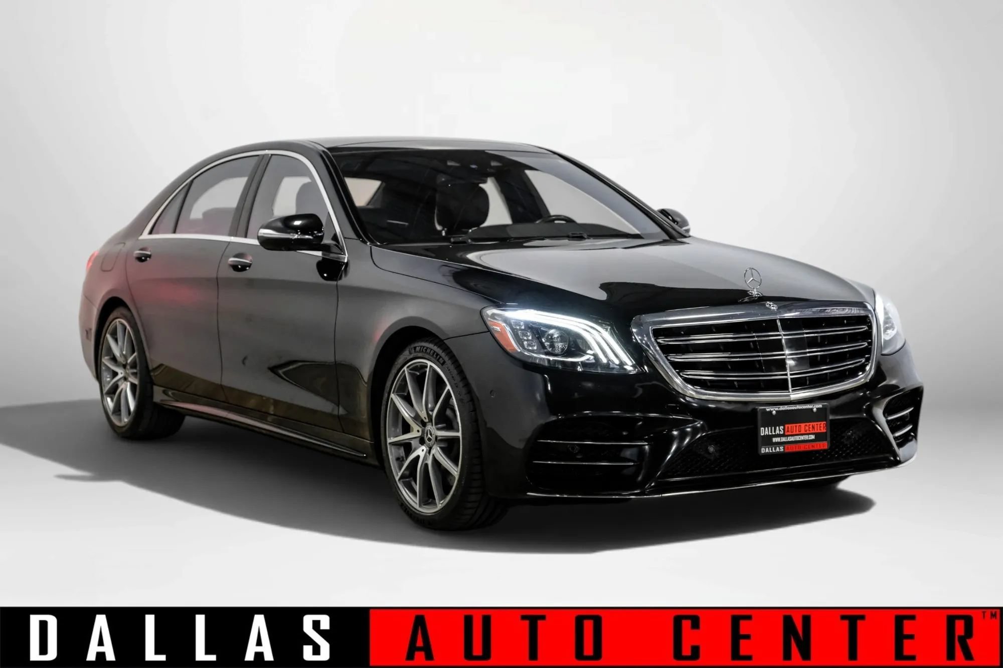 Used 2020 Mercedes-Benz S 560 Sedan image 1