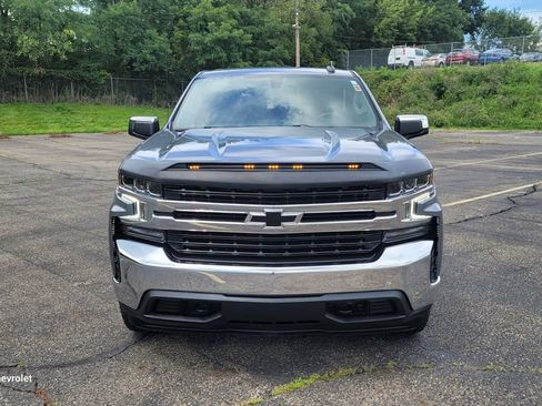 Used 2022 Chevrolet Silverado 1500 LT w/ Bed Protection Package AWD/4WD image 4