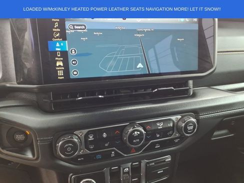 Used 2024 Jeep Wrangler Unlimited Sahara w/ Technology Group image 27