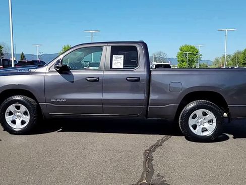 Used 2022 RAM 1500 Big Horn AWD/4WD image 5