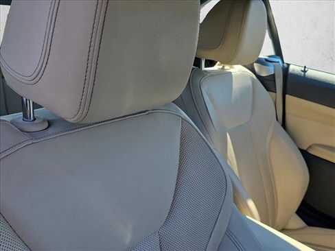 Used 2022 BMW 430i xDrive Convertible w/ Convenience Package AWD/4WD image 16