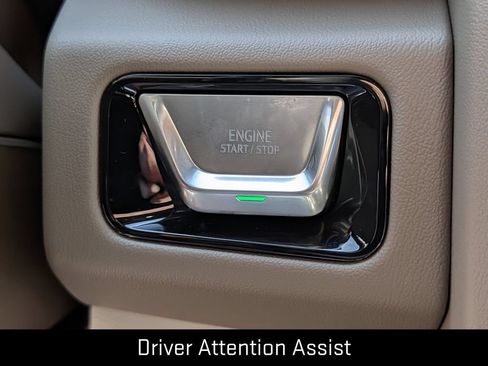 New 2026 GMC Yukon Denali w/ Denali Reserve Package AWD/4WD image 17