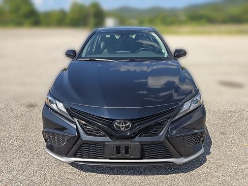 Used 2024 Toyota Camry XSE FWD image 12