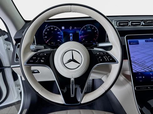 Used 2023 Mercedes-Benz S 500 4MATIC image 13