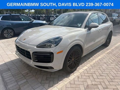 Used 2022 Porsche Cayenne GTS AWD/4WD image 1