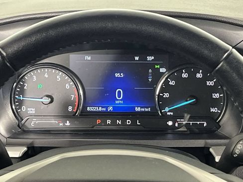 Used 2021 Ford Explorer XLT w/ Equipment Group 202A AWD/4WD image 15