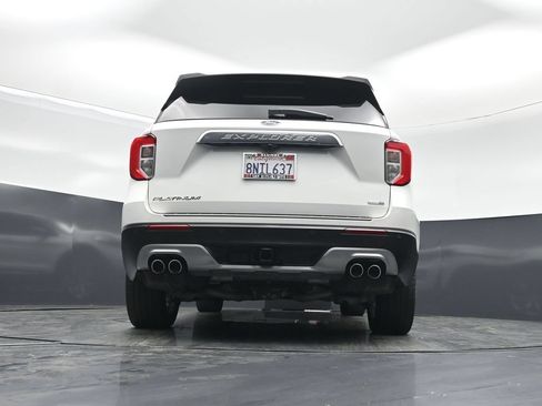 Used 2020 Ford Explorer Platinum w/ Premium Technology Package AWD/4WD image 53