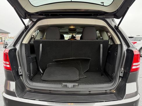 Used 2020 Dodge Journey SE w/ SE Popular Equipment Group image 21