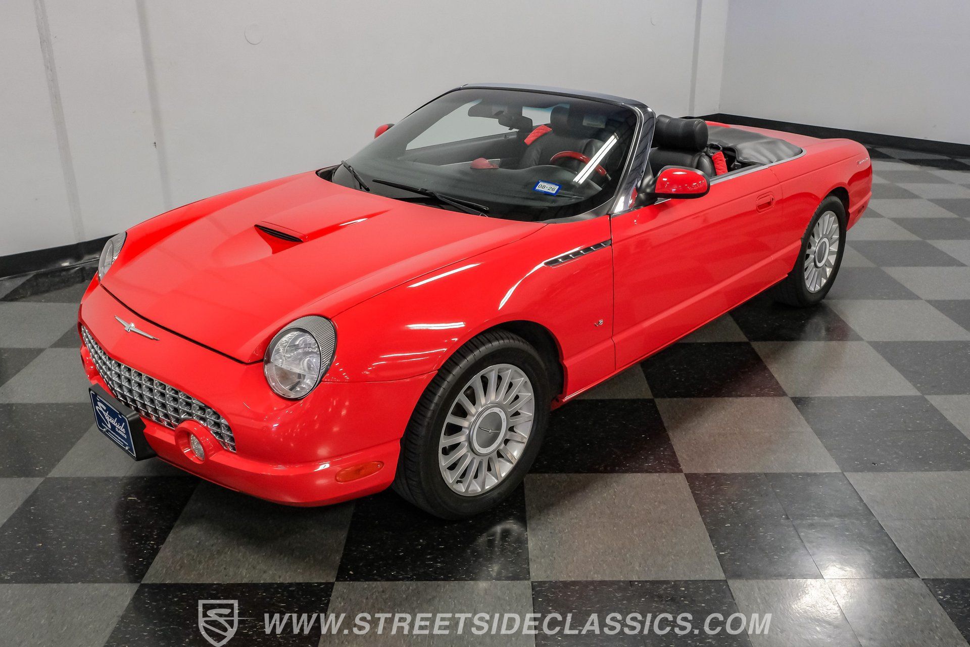 Used 2004 Ford Thunderbird RWD image 39