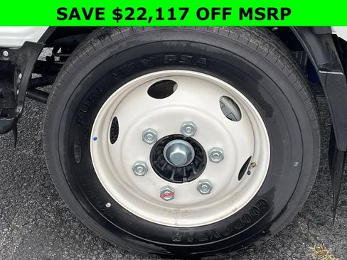 New 2024 Chevrolet Low Cab Forward image 27