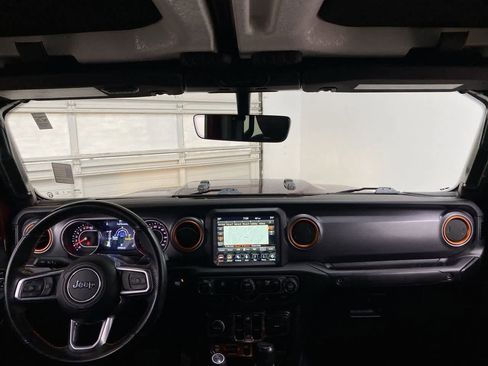 Used 2022 Jeep Gladiator Mojave w/ Trailer Tow Package image 13