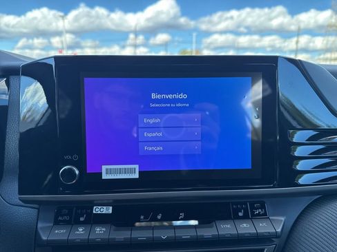 New 2026 Toyota Camry Hybrid image 17