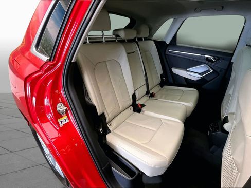 Certified 2025 Audi Q3 2.0T Premium Plus w/ Premium Plus Package AWD/4WD image 20