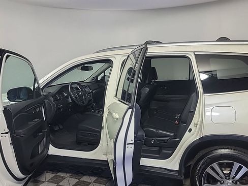 Certified 2018 Honda Pilot EX-L image 16