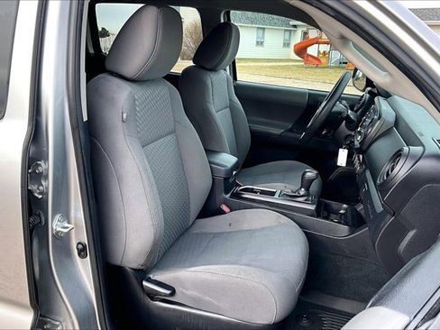 Used 2023 Toyota Tacoma SR5 image 27