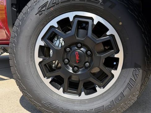 New 2026 Toyota Tacoma TRD Off-Road AWD/4WD image 11