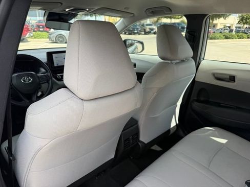 Used 2026 Toyota Corolla Cross L FWD image 27