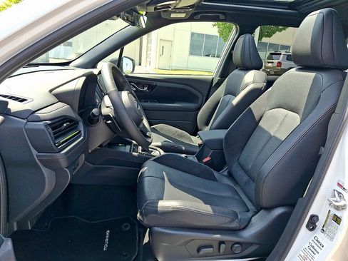Used 2025 Subaru Forester Touring AWD/4WD image 15