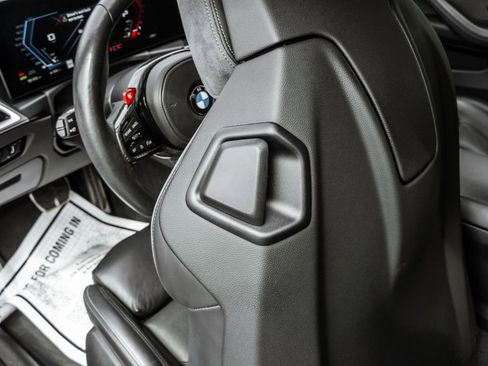Used 2025 BMW M4 Competition w/ Executive Package RWD image 31