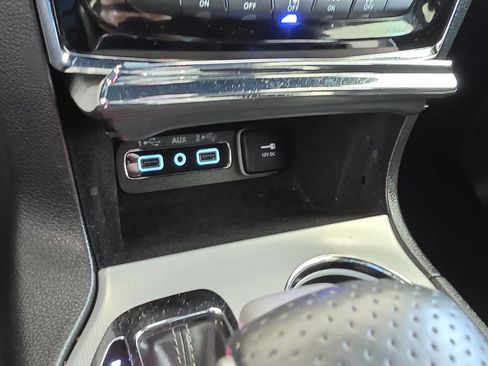 Used 2020 Jeep Grand Cherokee SRT image 37