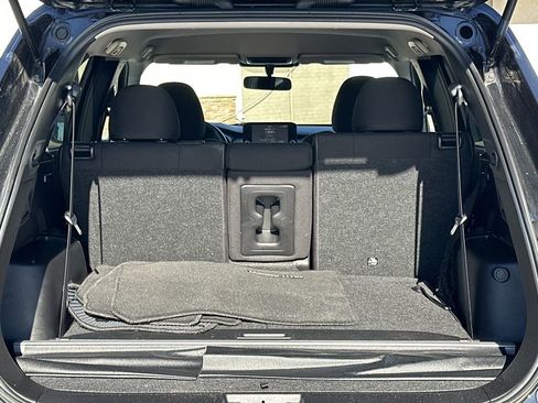 Used 2024 Mitsubishi Outlander ES image 31