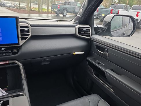 New 2026 Toyota Tundra Limited image 21