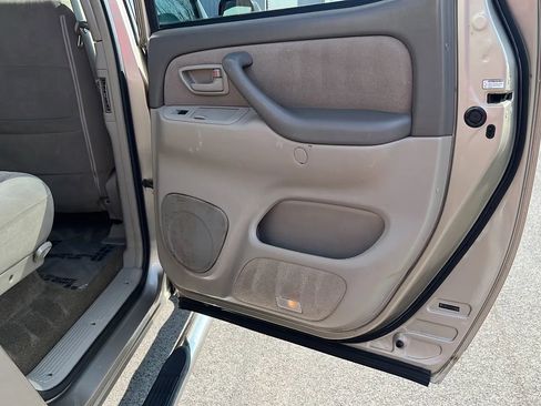 Used 2005 Toyota Tundra SR5 image 13