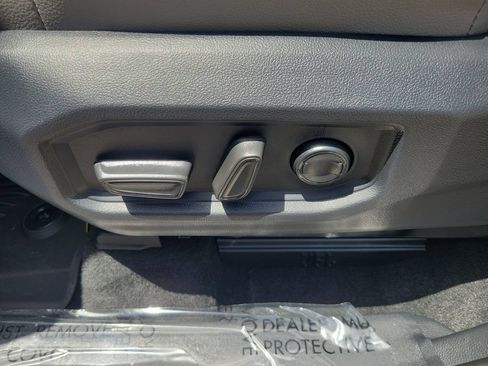 Used 2026 Toyota Sequoia Limited AWD/4WD image 18