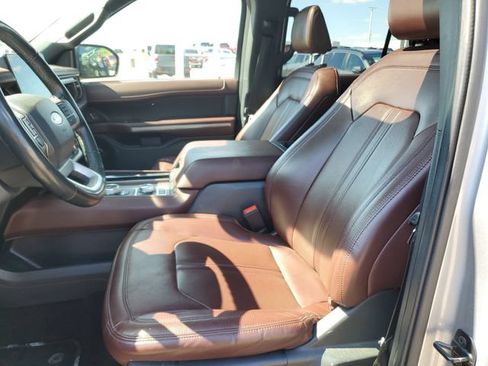 Used 2024 Ford Expedition Max Limited AWD/4WD image 24