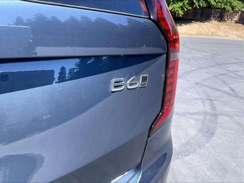 New 2026 Volvo XC90 B6 Plus w/ Protection Package Premier image 26