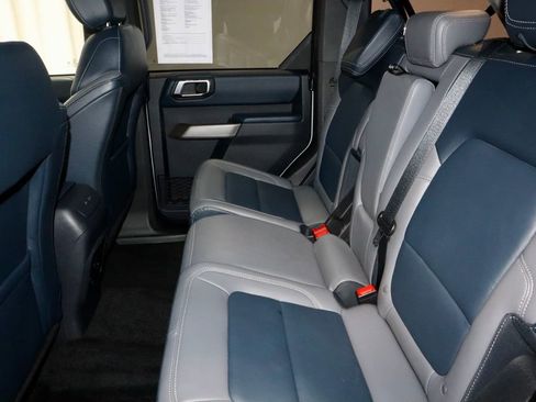 Used 2023 Ford Bronco Outer Banks image 23